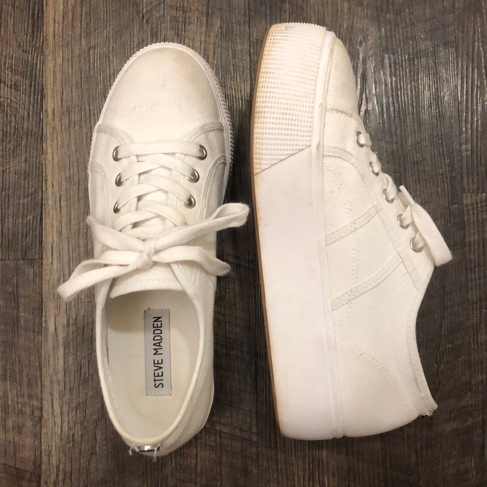 Steve Madden Emmi platform sneakers